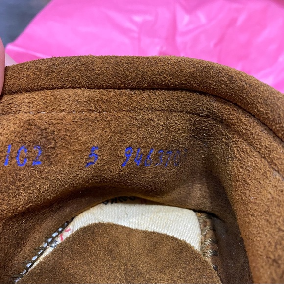 Baby Minetonka Moccasins - Picture 7 of 7